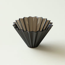 Charger l&#39;image dans la galerie, Dripper Air -  V60 taille S - ORIGAMI
